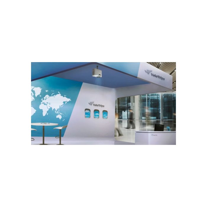 Proyector Full HD ViewSonic LS740W montable en techo, 4999 lúmenes, HDMI, ideal para salas de juntas